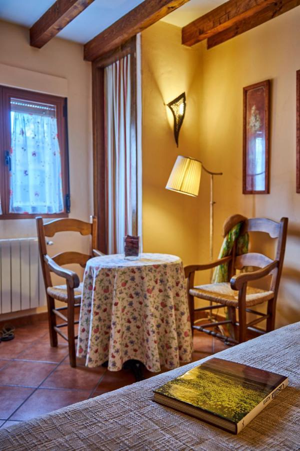 Casa Rural Fuente Del Arca Montejo Монтехо-де-ла-Сьерра Экстерьер фото