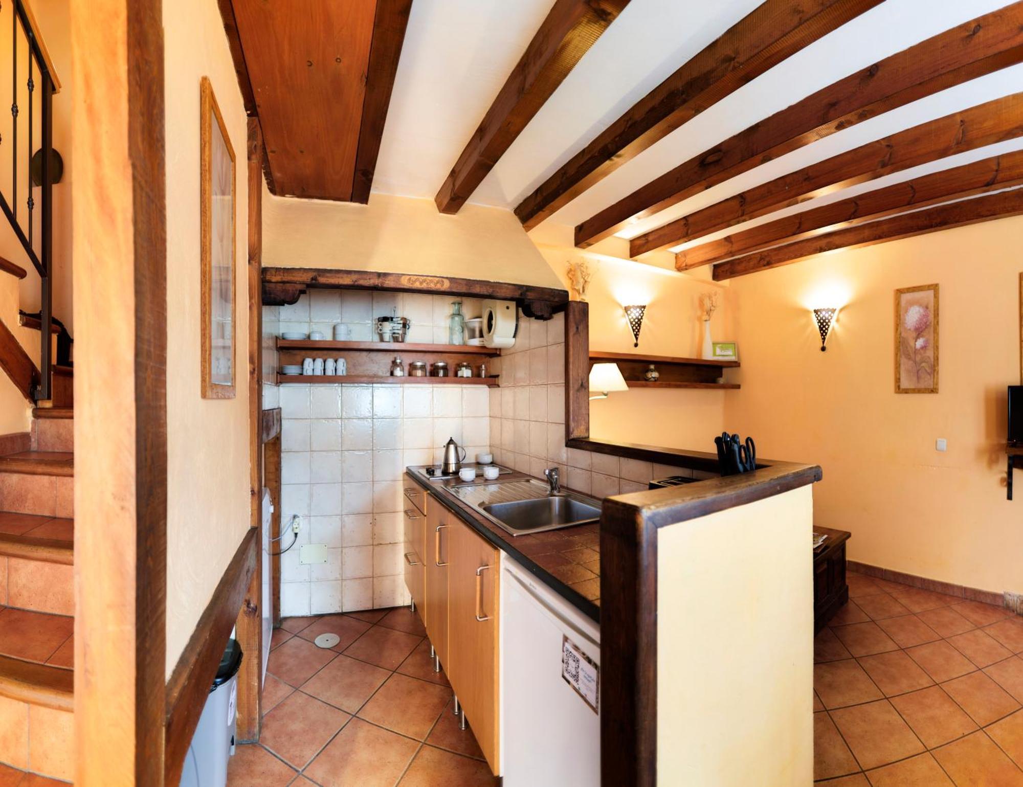 Casa Rural Fuente Del Arca Montejo Монтехо-де-ла-Сьерра Экстерьер фото